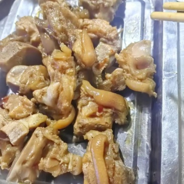 新到火烧猪蹄块​小几块一斤​​****