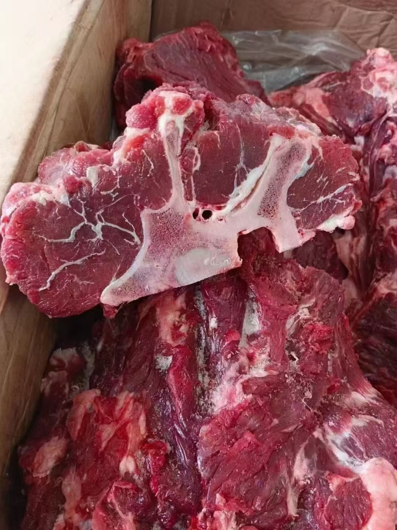 满肉满肉牛脖骨切片