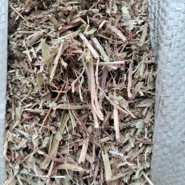 风选花生秧压块，软包，叶粉，花生壳细粉，高温熟化花生秧颗粒