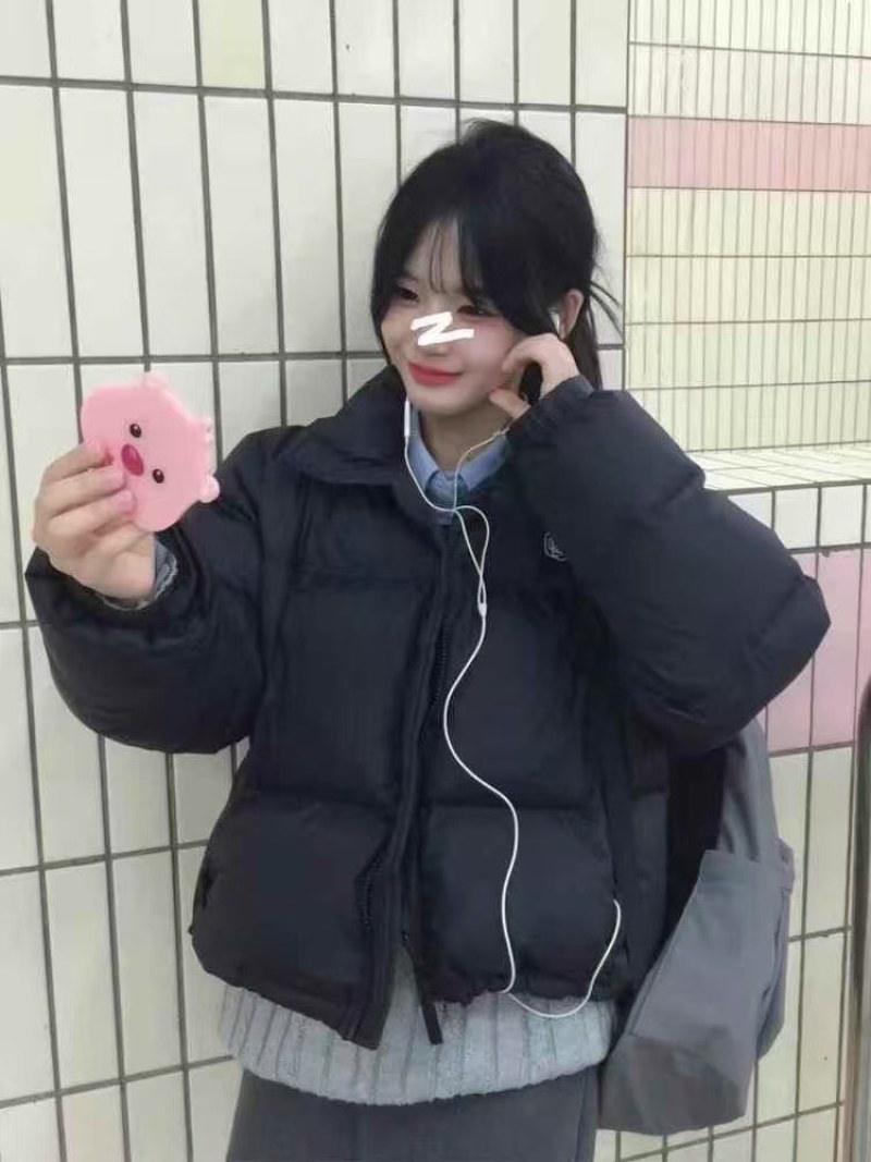 2025年新款女士韩系时尚羽绒棉服，300件左右29.99