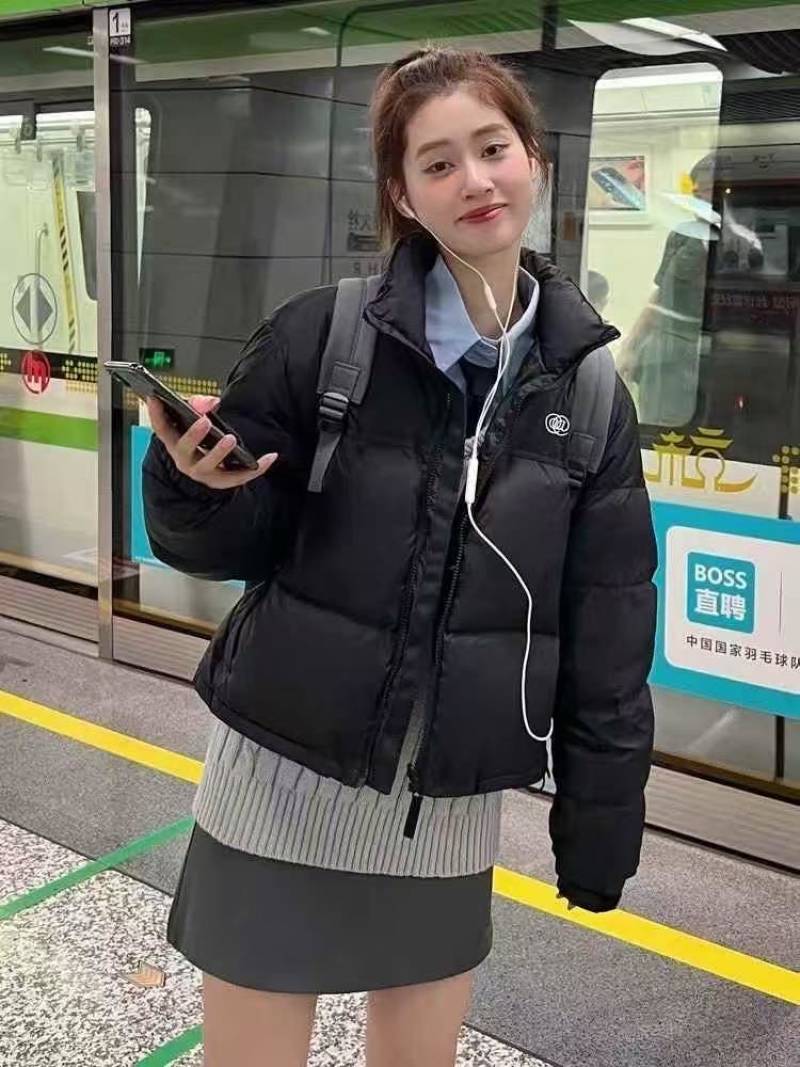 2025年新款女士韩系时尚羽绒棉服，300件左右29.99