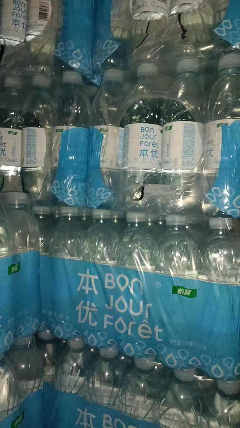 小几块一件矿泉水全国可发