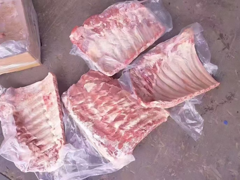 母猪肋排4片左右，没有添称，售价2+700新货，能用的老