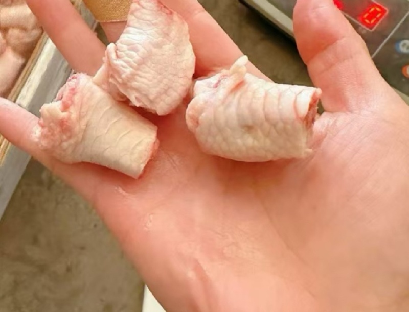 鸡爪骨带筋鸡膝盖新品鸡拐骨冷链物流发货