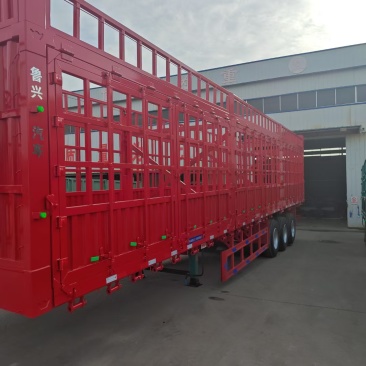山东挂车.及各种特种挂车，一比一定制！