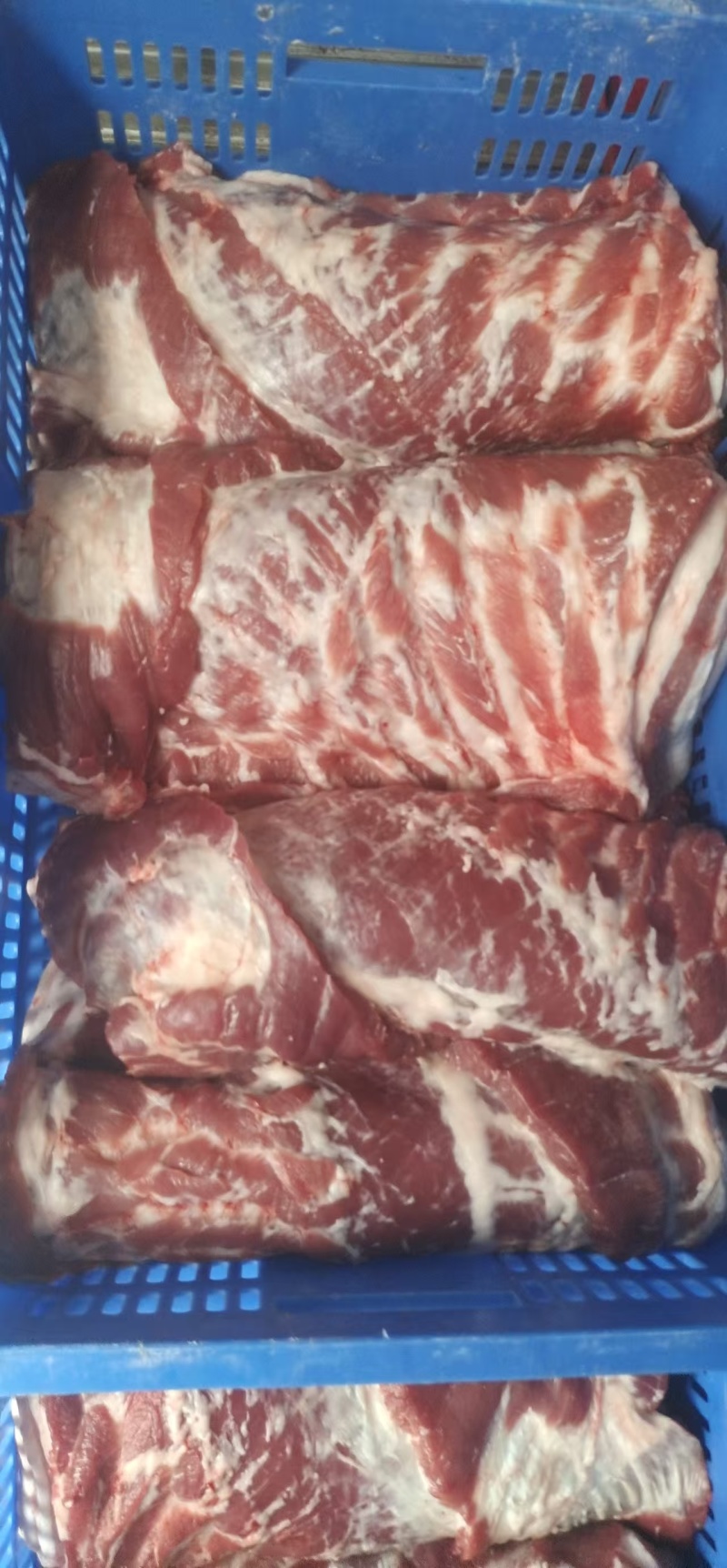 两吨冷鲜肉，前腿肉后腿肉，五花肉