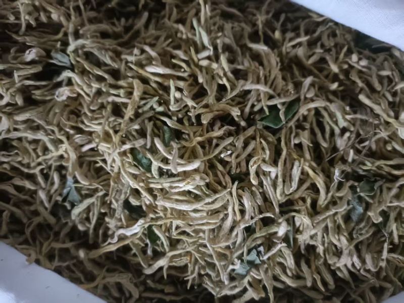 山东平邑金银花百花一号干花，自己在山上种的