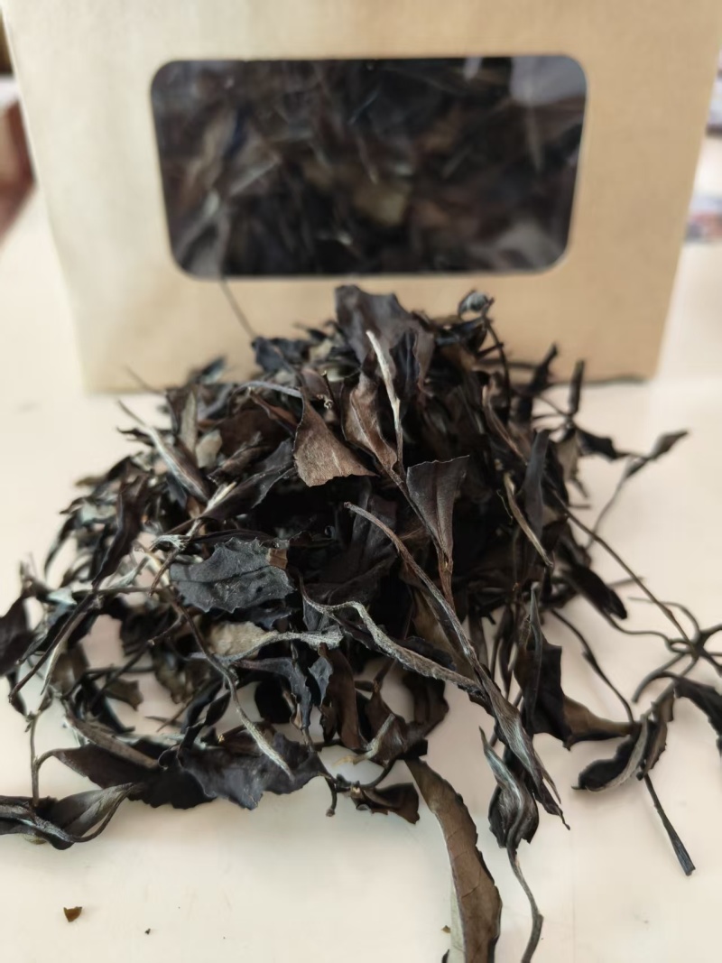 普洱散茶，白茶，苦茶，大叶，紫娟，晒红