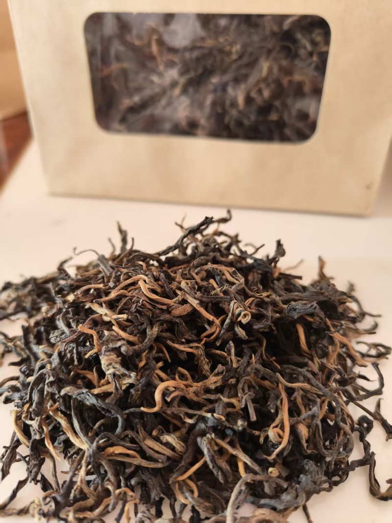 普洱散茶，白茶，苦茶，大叶，紫娟，晒红