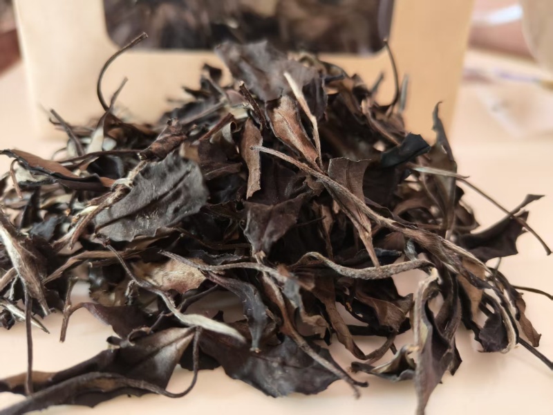 普洱散茶，白茶，苦茶，大叶，紫娟，晒红