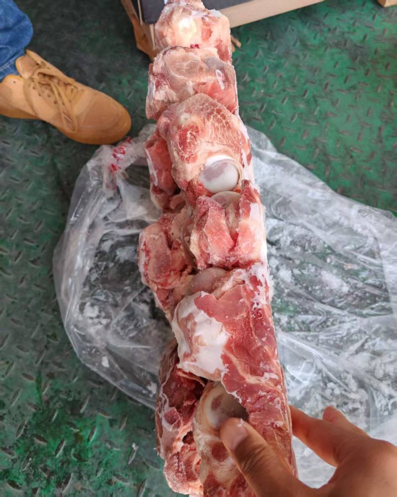 满肉前棒骨