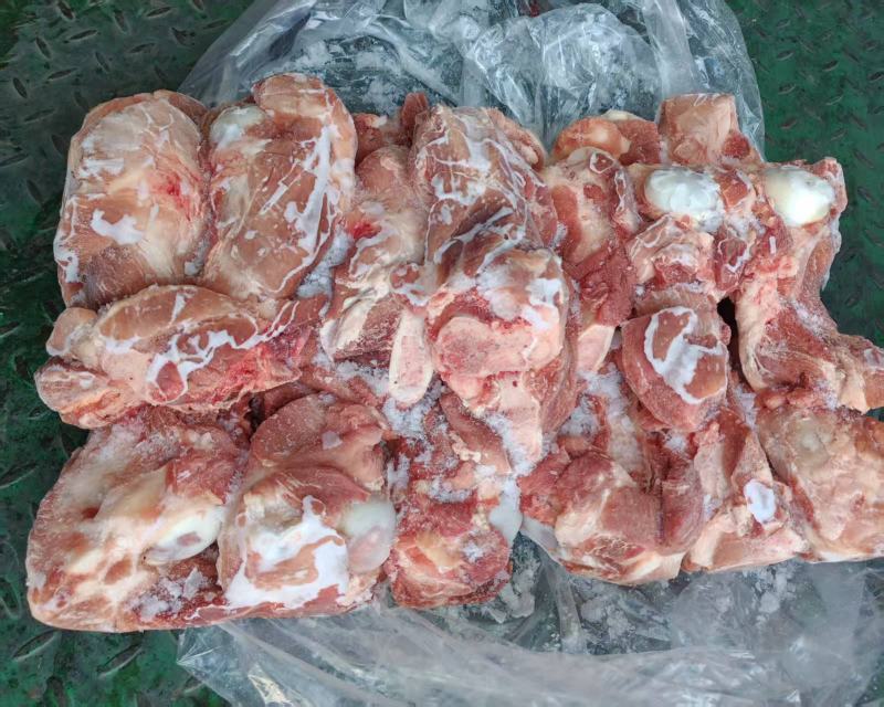 满肉前棒骨