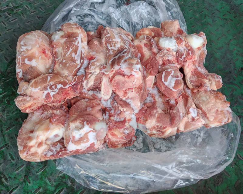 满肉前棒骨