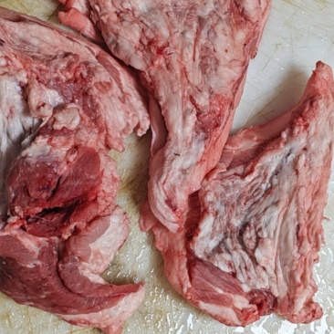 带皮槽头肉