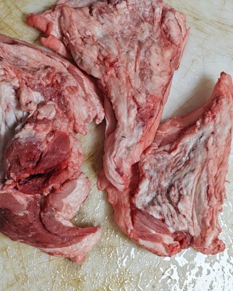 带皮槽头肉