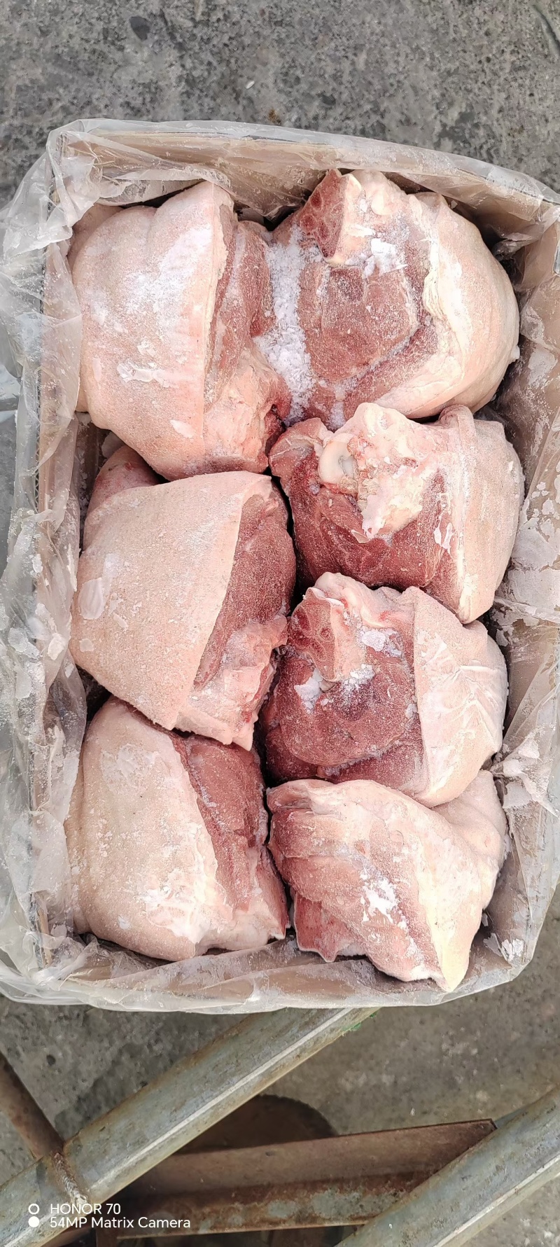 肥猪分割厂价直销各种猪产品