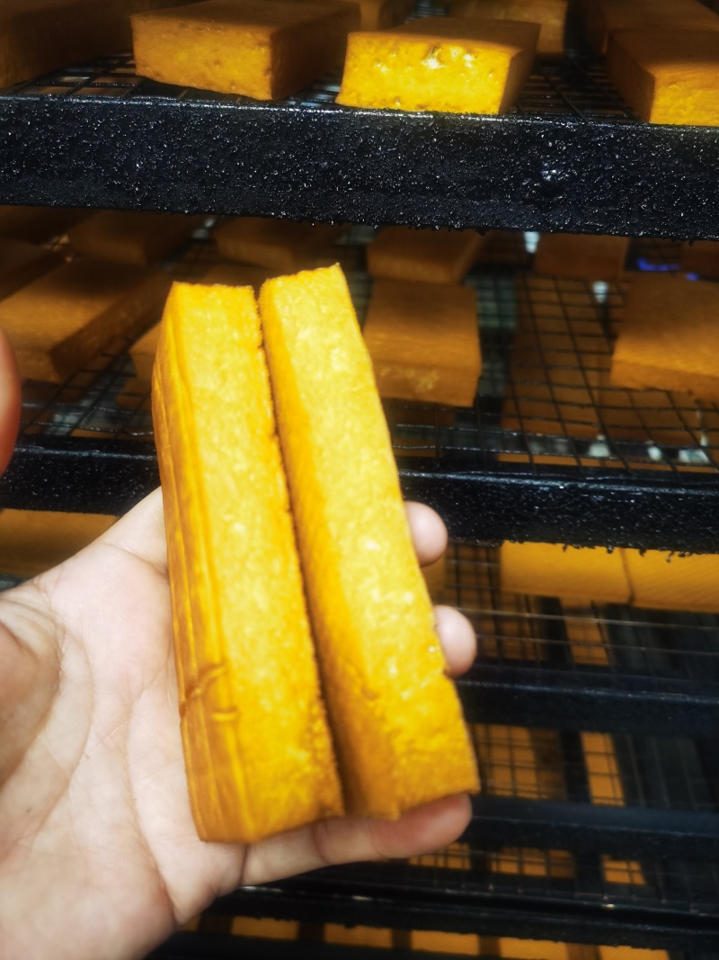 金黄的香干