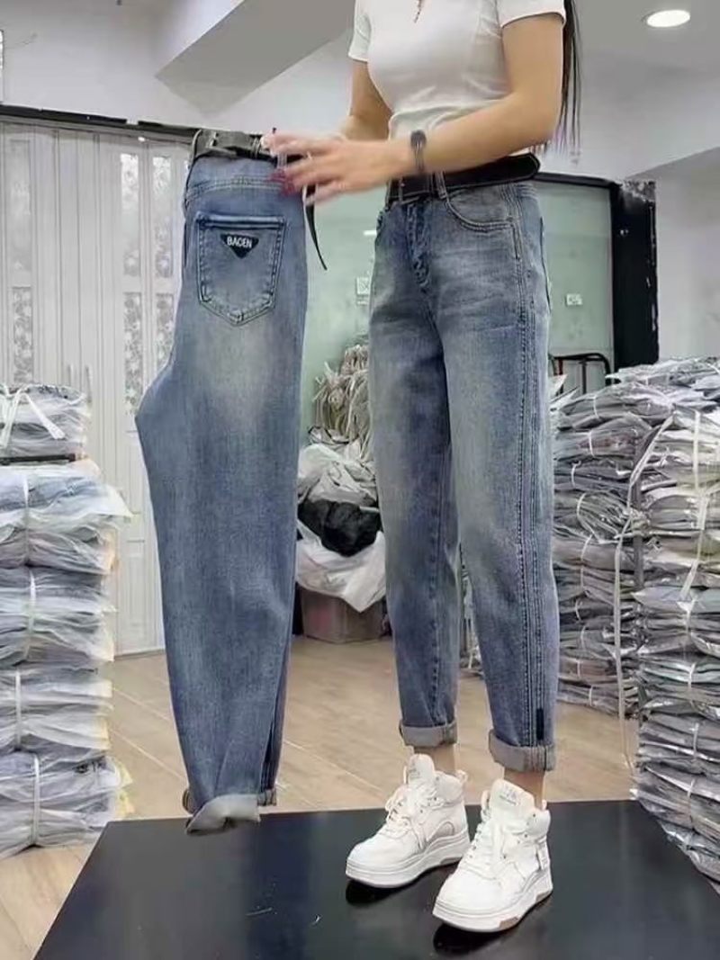 1500件左右精品高档弹力牛仔裤，质量**好高弹力9.9