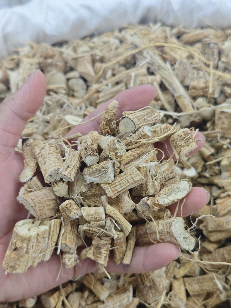 处理一批库存货，资金周转不过来了。差不多合适就卖
