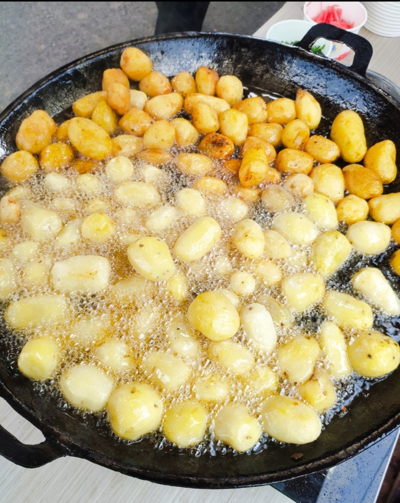新鲜黄皮黄心马尔科土豆高山农家散种软糯香面回香味较强恩施