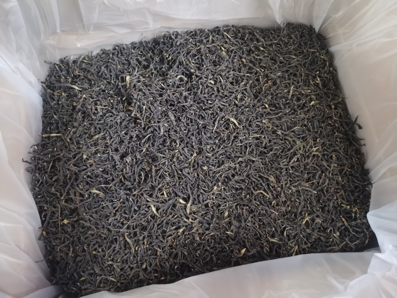 潮州凤凰单丛茶，鸭屎香
