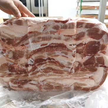 带皮五花肉条