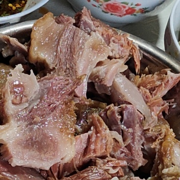 农家饲养火腿，