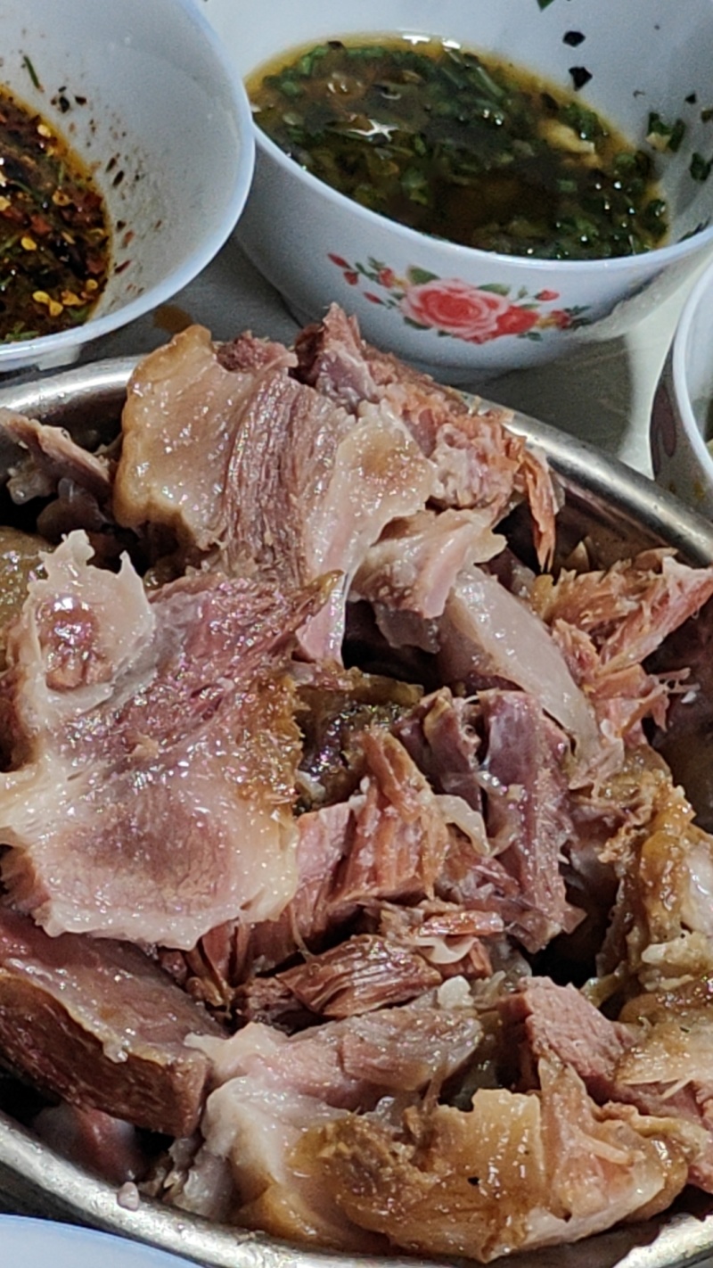 农家饲养火腿，