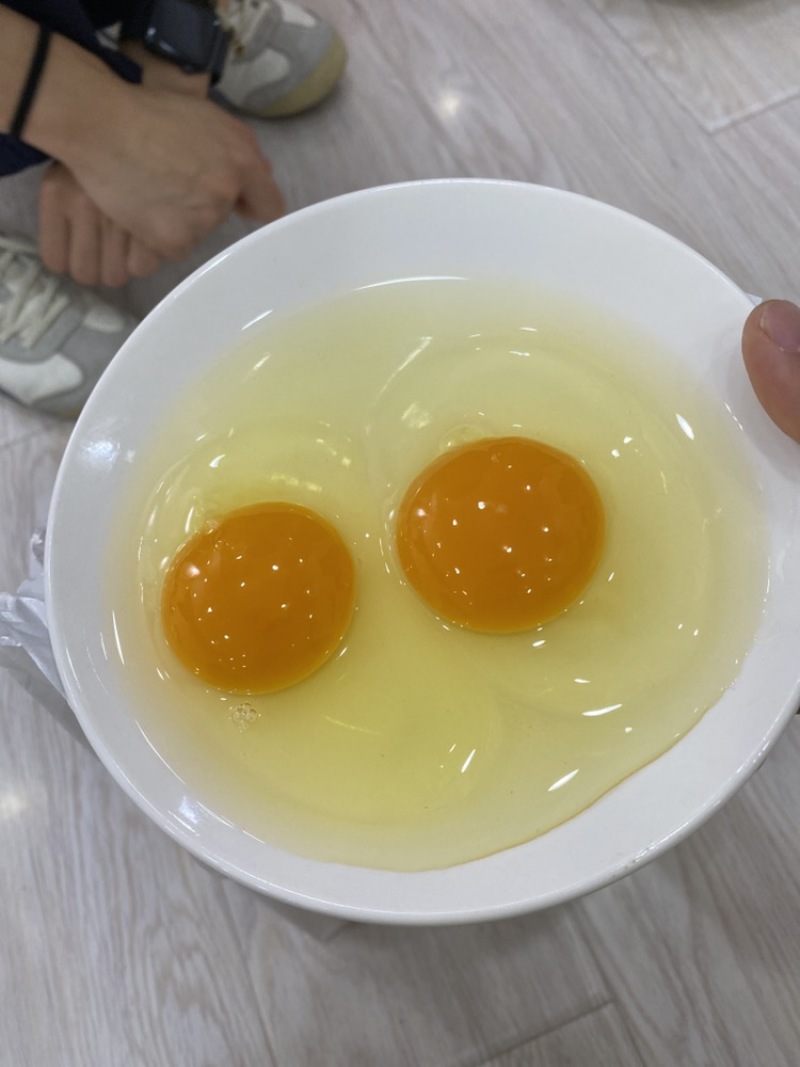 38-39斤，富硒无抗可生食鸡蛋（无菌蛋）现代化新型农场