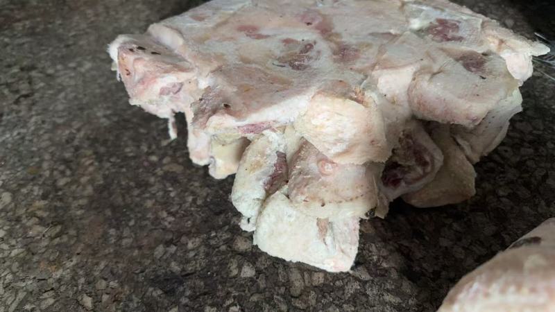 炼油鸭尾