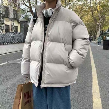 男士精品羽绒棉棉服200件左右，质量很好，独立包装超低价38