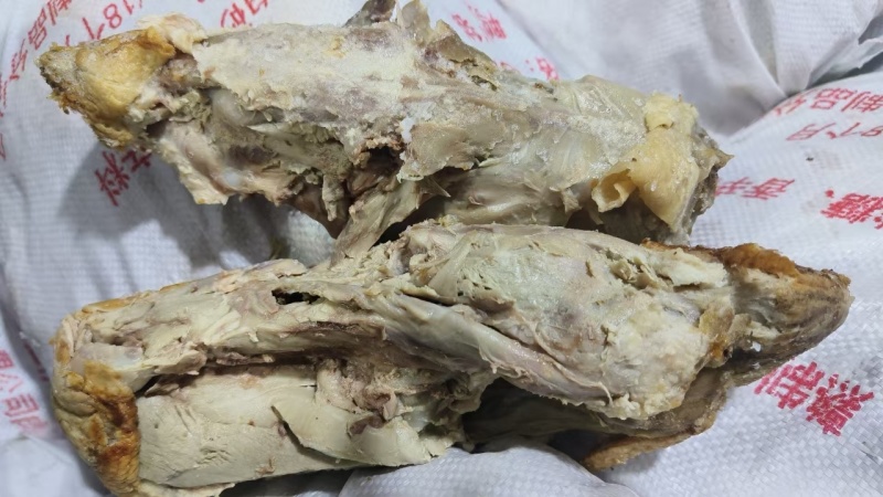 熟鸭架15吨