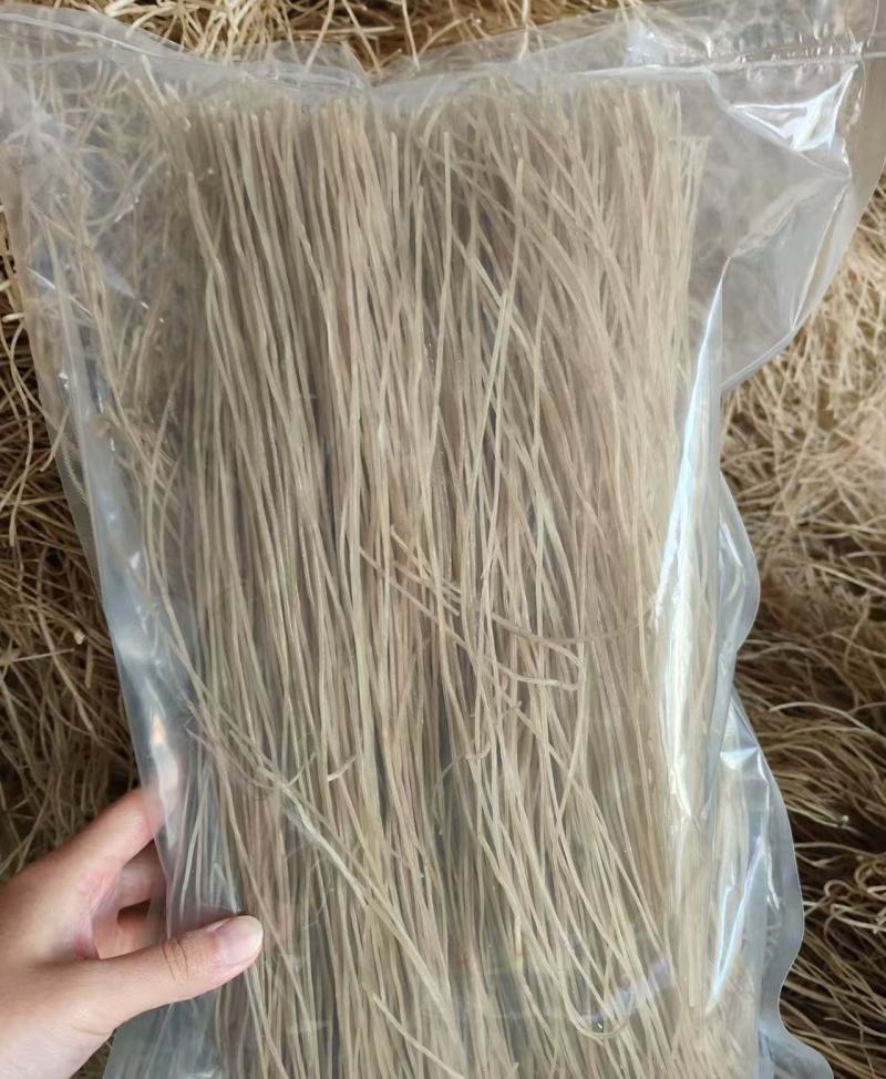 河南平舆纯手工红薯粉条，厂家直销，质量好，价格美