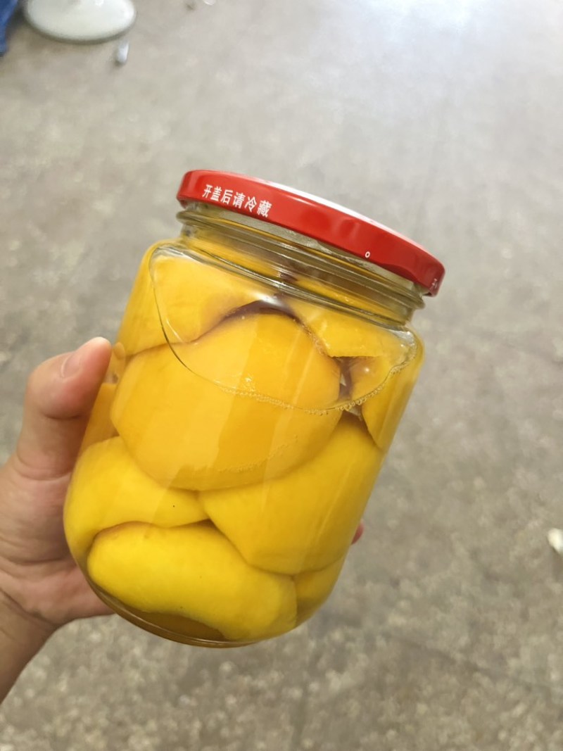 纯手工黄桃罐头