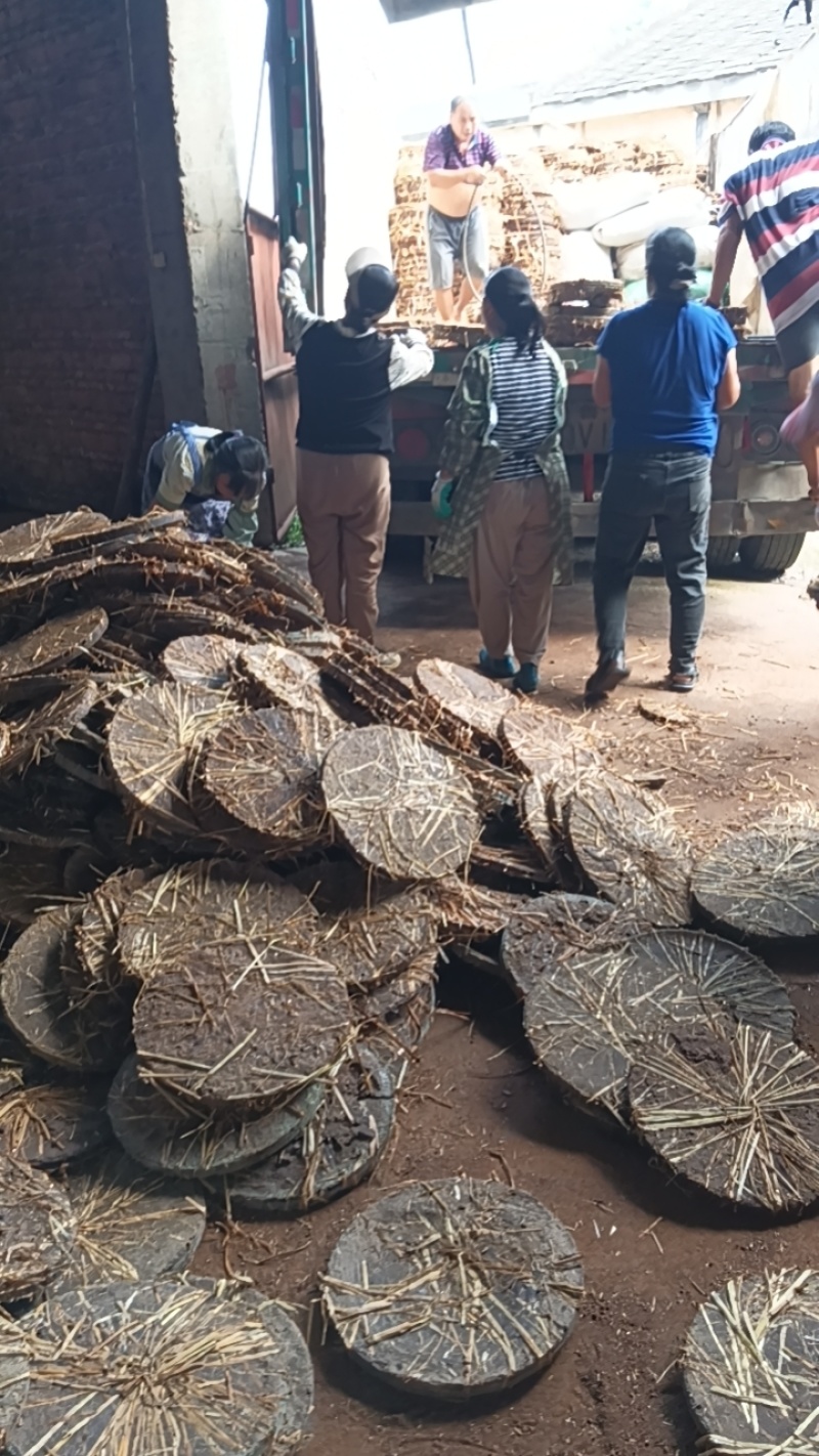 精品茶粕茶饼厂家直销
