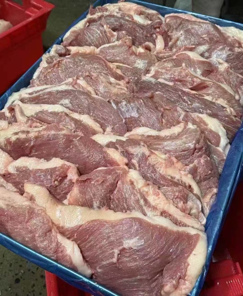 母猪精修去皮槽头肉新开检疫