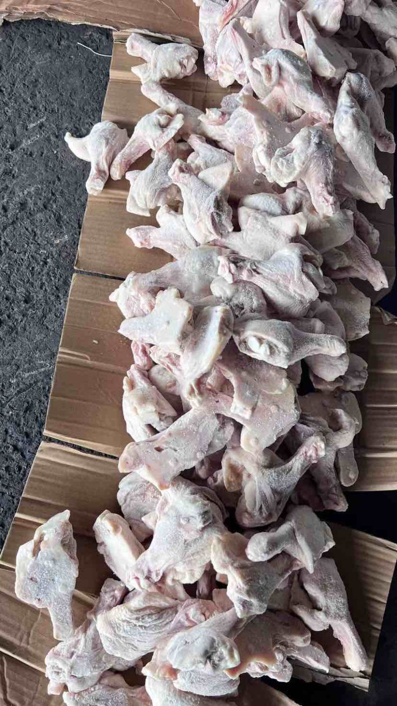 105鸭翅根，现货70吨