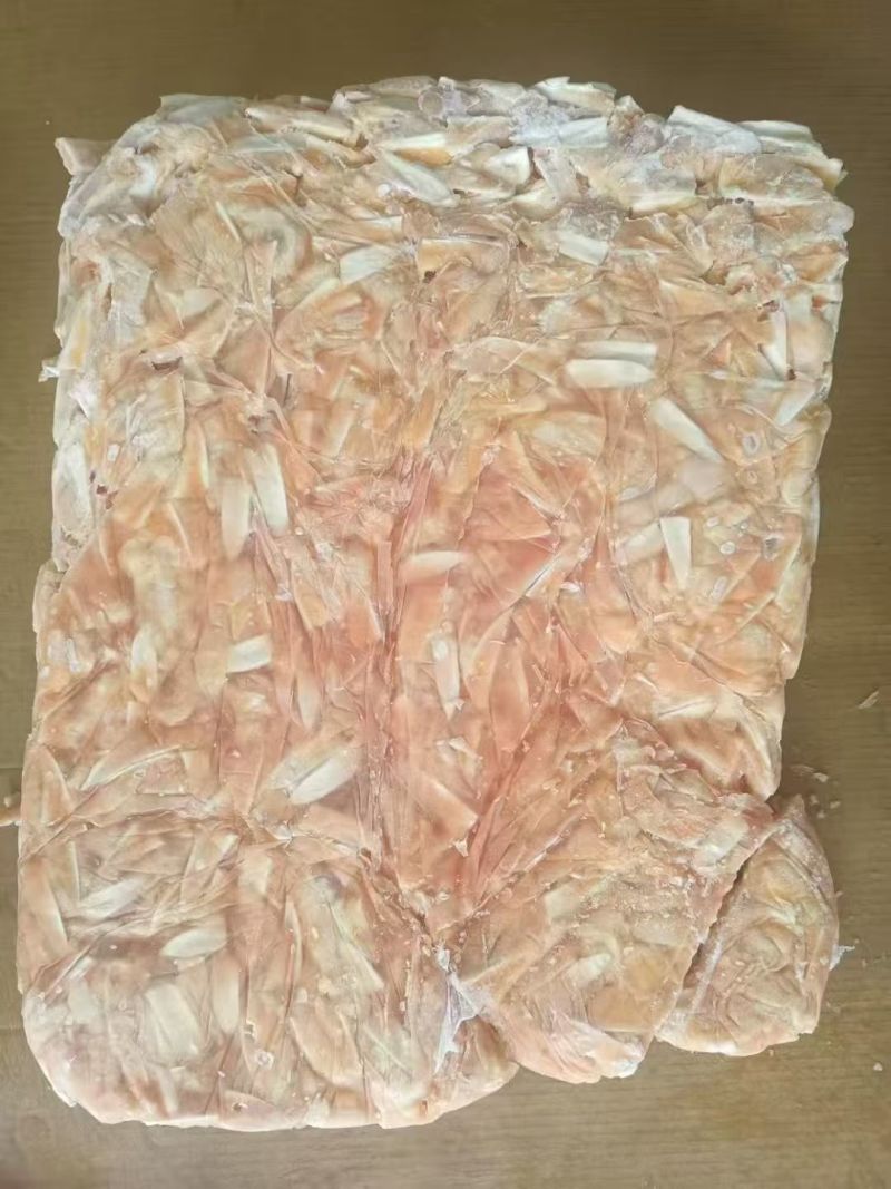 存货带肉40左右的鸡胸软骨十吨新货