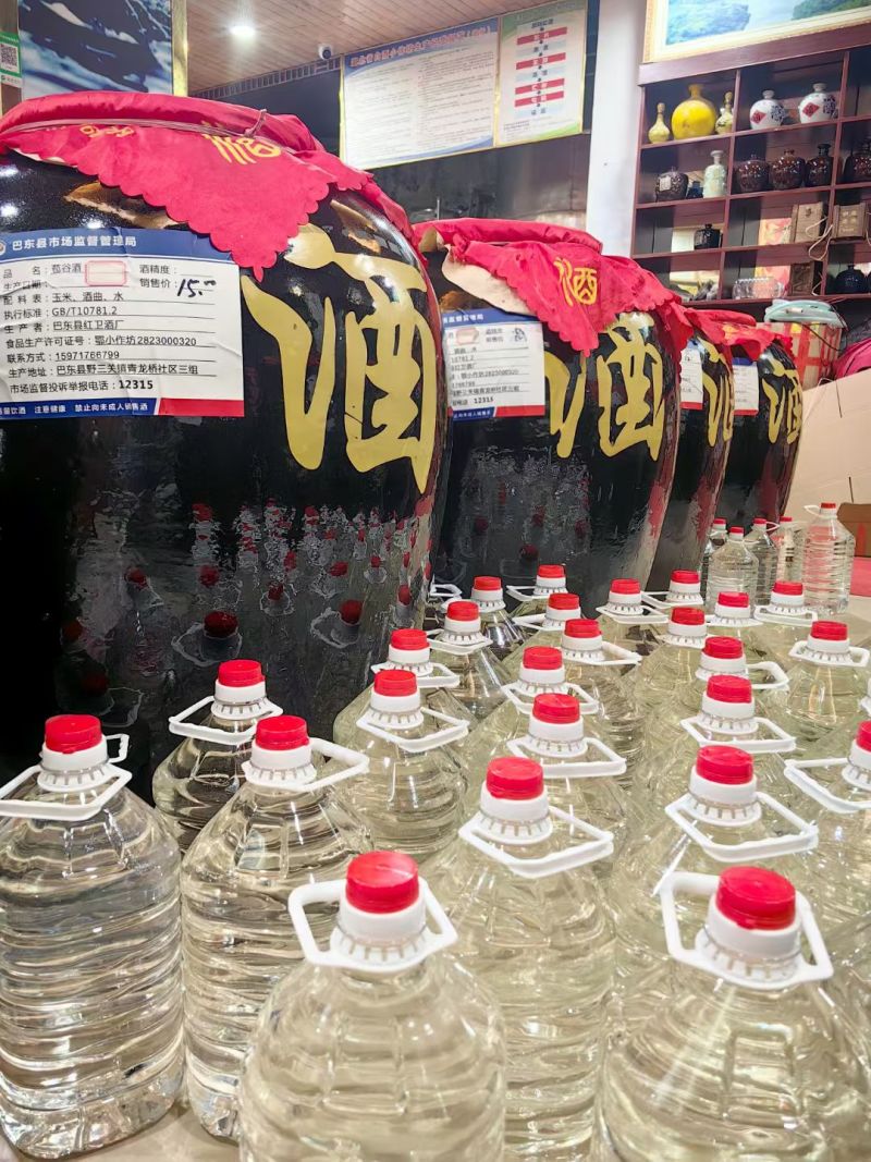【热卖推荐】恩施苞谷酒，高粱酒，度数齐全欢迎前来选购