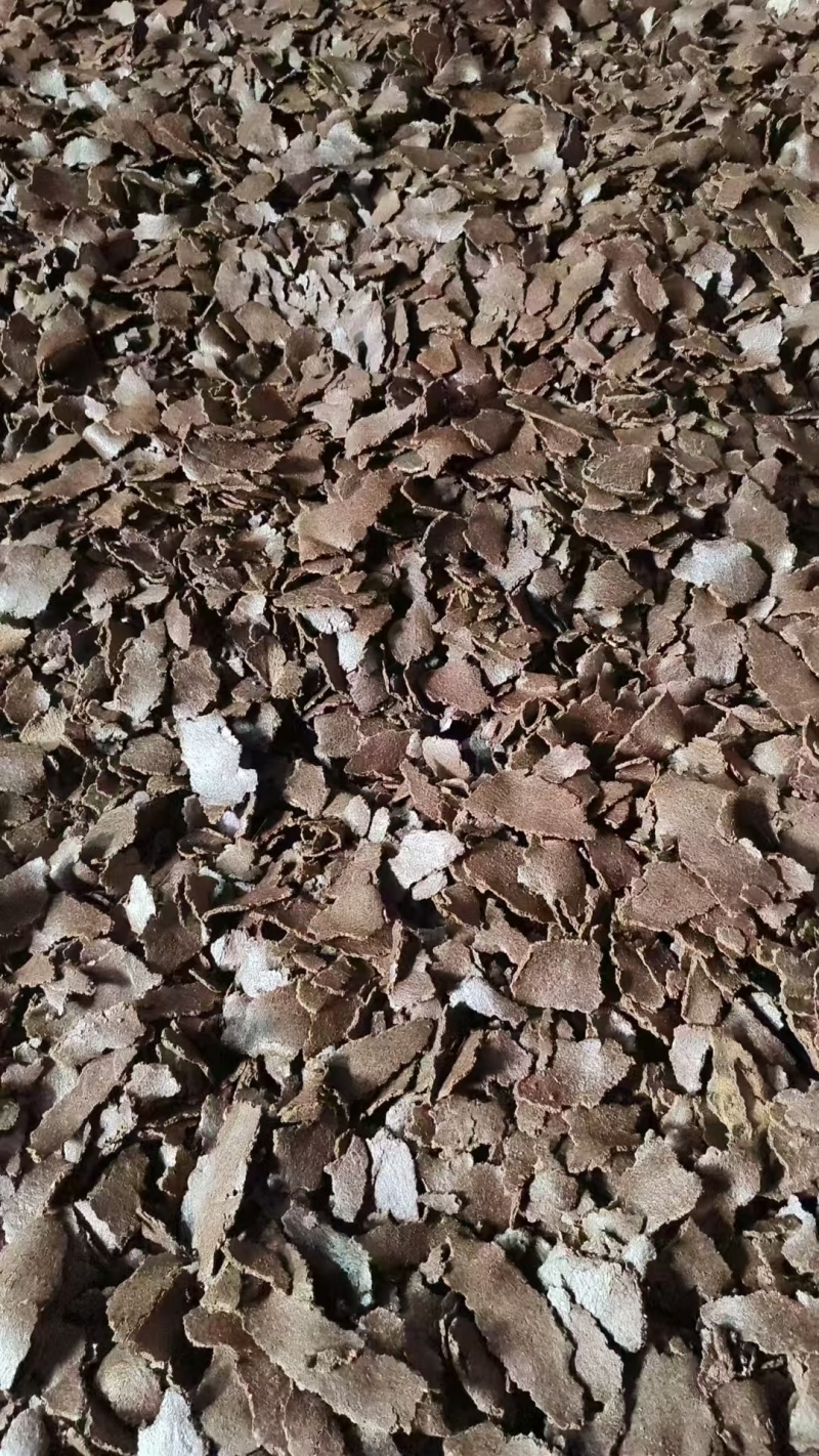 核桃饼蛋白24个，脂肪10个，育肥**。代替部分豆粕，降低