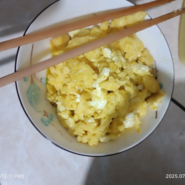 土鸡蛋，土鹅蛋，老母鸡