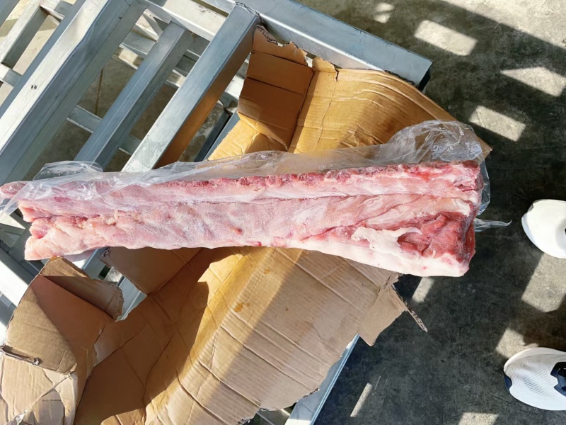 品名:肥猪龙骨规格:6-9根日期:新货
