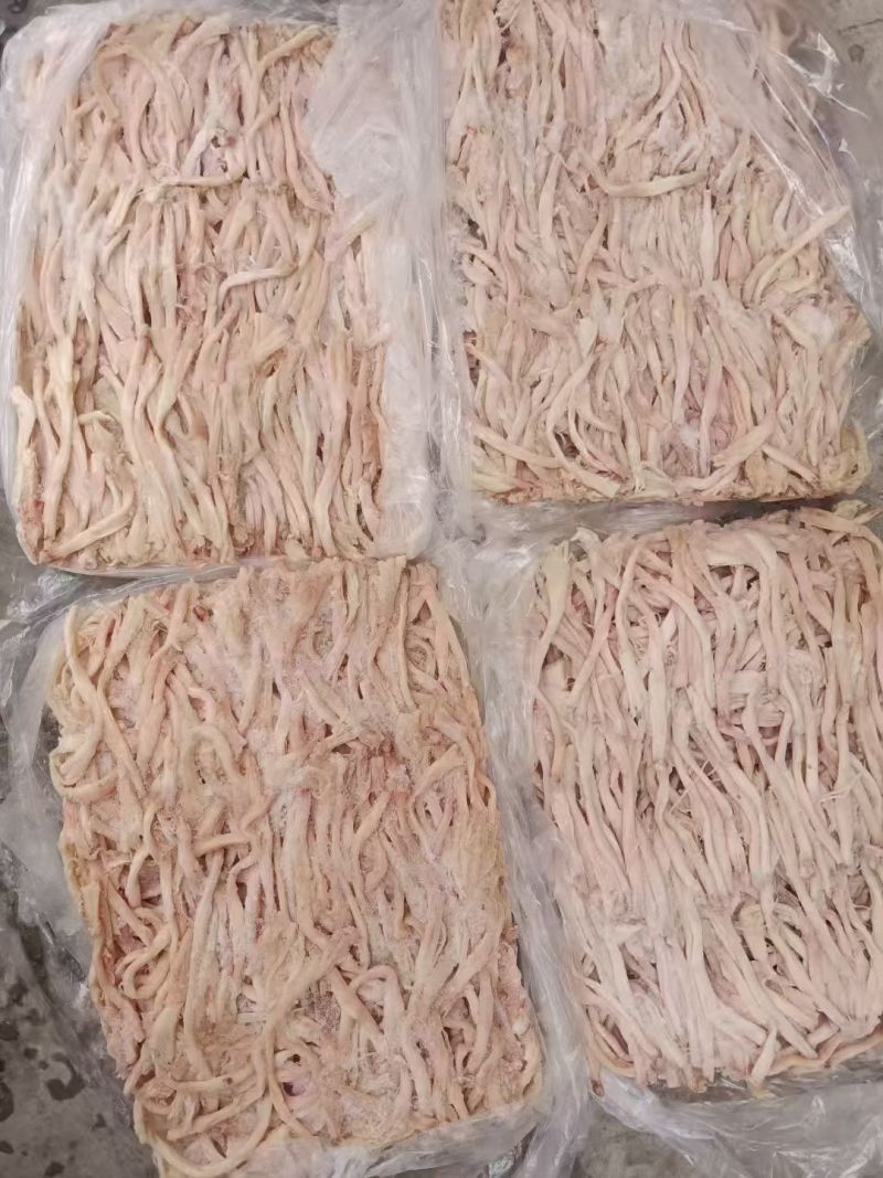 20斤，4报装熟猪鼻（梁）筋，干货，颜色好，精修不带肉，大根