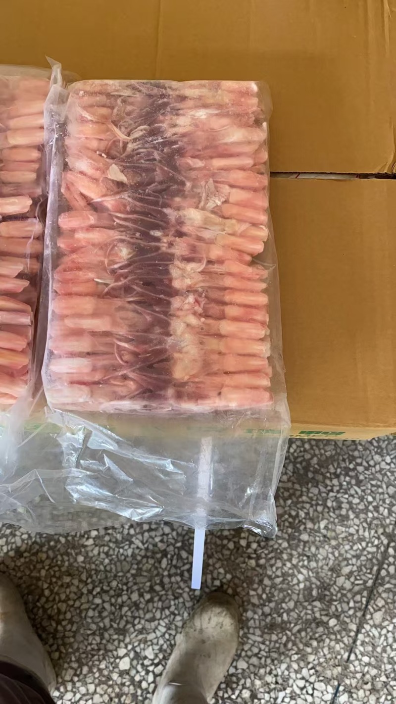 大中小鸭舌都有，品质优