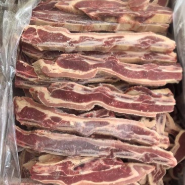 满肉牛肋排