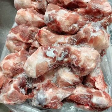 广西满肉前棒骨，带肉多达70%，25年5月份新货