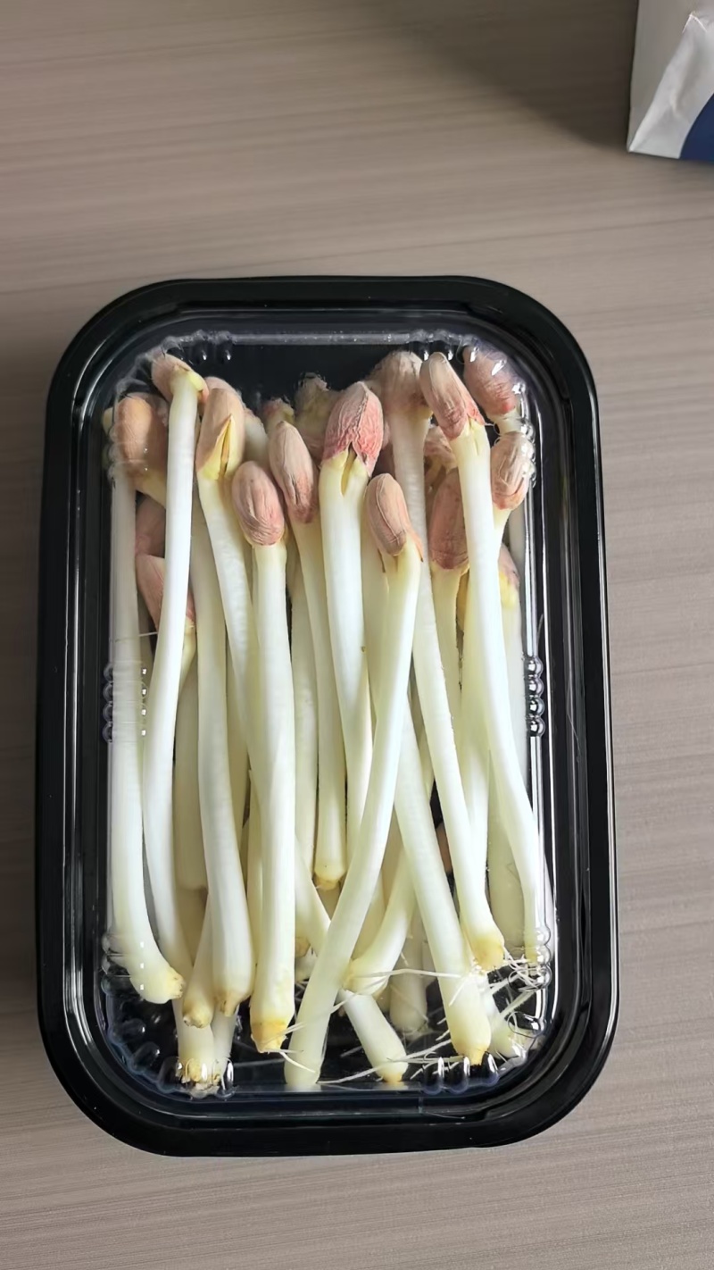 有老板需要精品花生芽的可以联系我只做精品，不做垃圾货