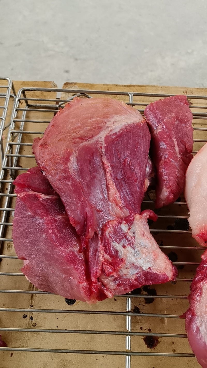 新鲜猪肉