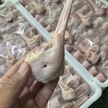 鸭下巴有货