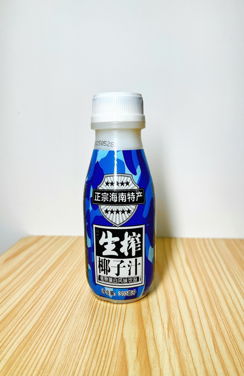 生榨椰子汁小瓶